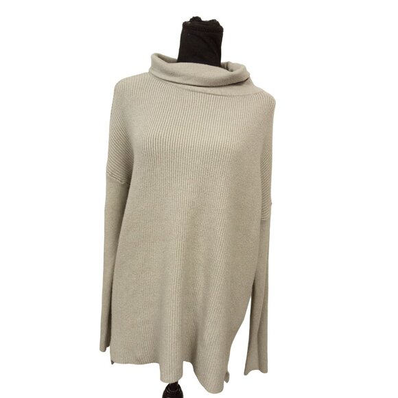 Cyrus Sweaters - NWT Devotion by Cyrus Women's Grey Cowlneck Sweater M